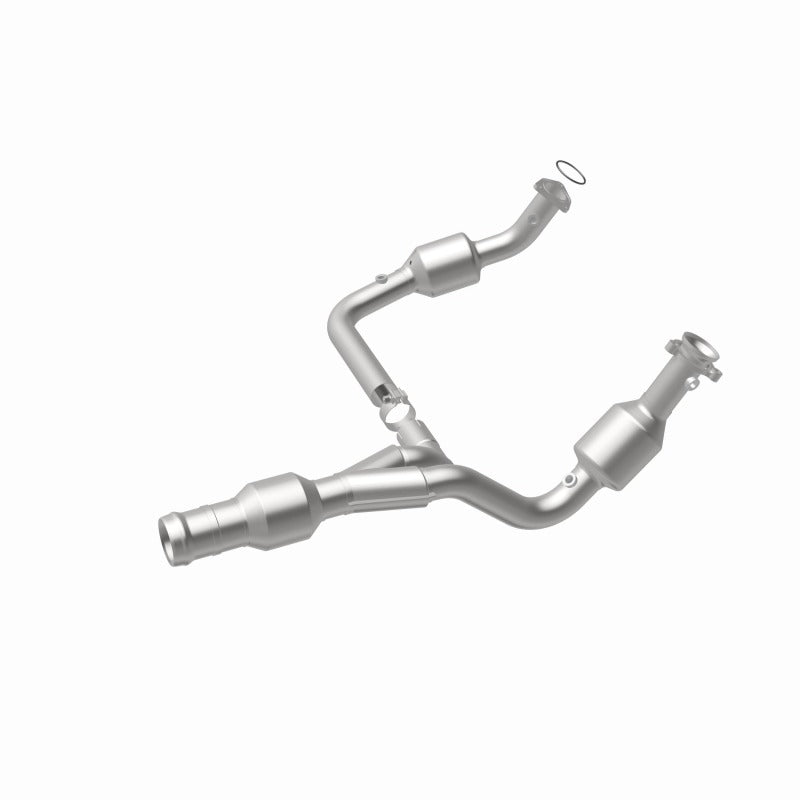 MagnaFlow 11-15 GMC Yukon 6.2L Direct Fit Converter