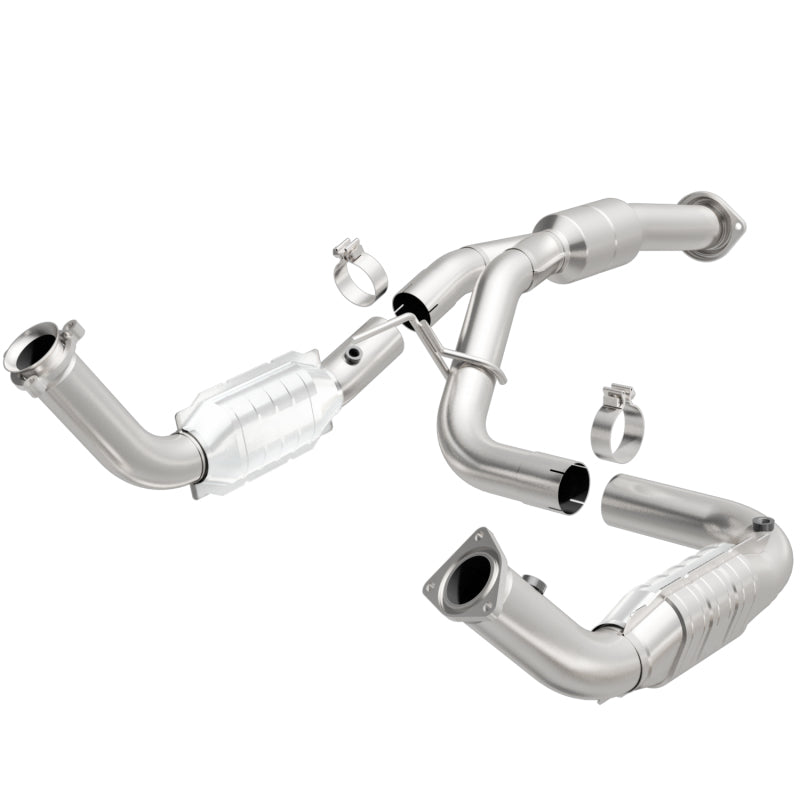 MagnaFlow Direct Fit Catalytic Converter 11-13 Chev Silverado 2500 HD/3500 HD 6.0L