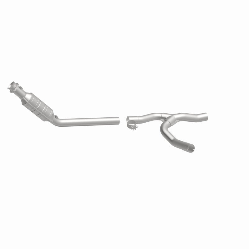 MagnaFlow Direct Fit Catalytic Converter 04-05 Dodge RAM 1500 Pickup 3.7L (Inc 4WD 4.7L) P/S