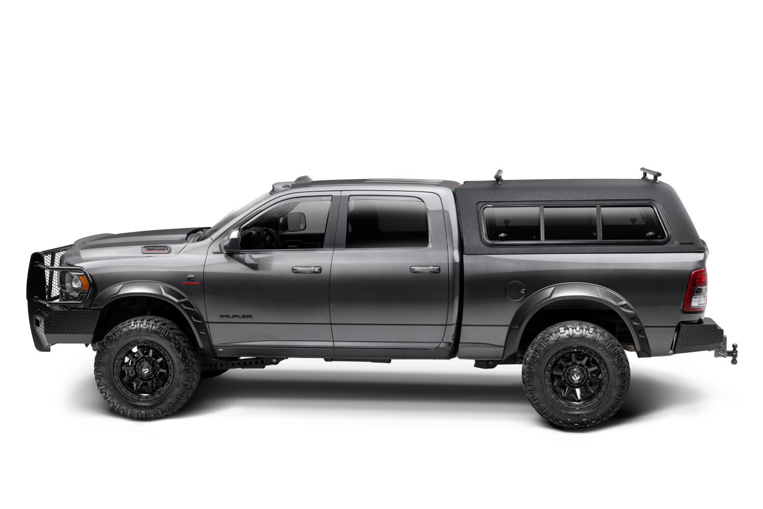 husky-liners-drt-fender-flares-2020-ram-2500-2805938-ov-029.jpg