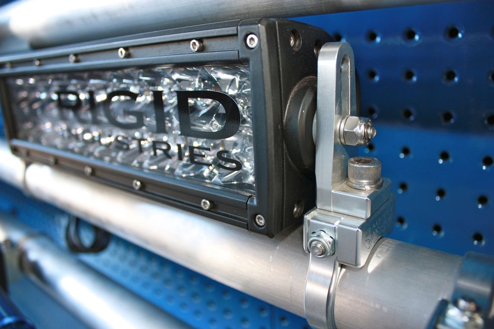 LED Light Bar Mount for 6mm / 1/4″ end mounts - by Axia Alloys