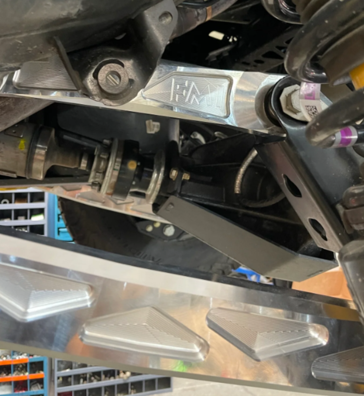 2024 Ranger Raptor rear upper billet aluminum suspension arms featuring Ultra-Flex joints for enhanced offroad performance.