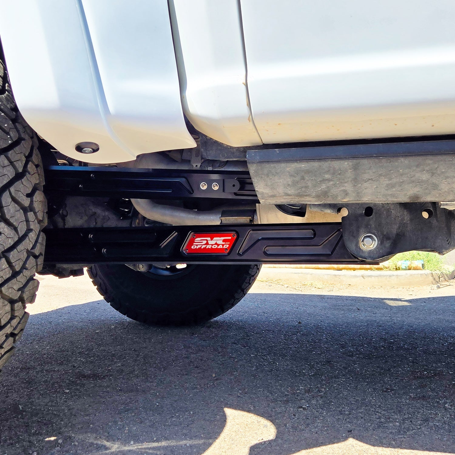Billet upper and lower links for 2021+ Ford Raptor and Raptor R, enhancing off-road performance and durability.