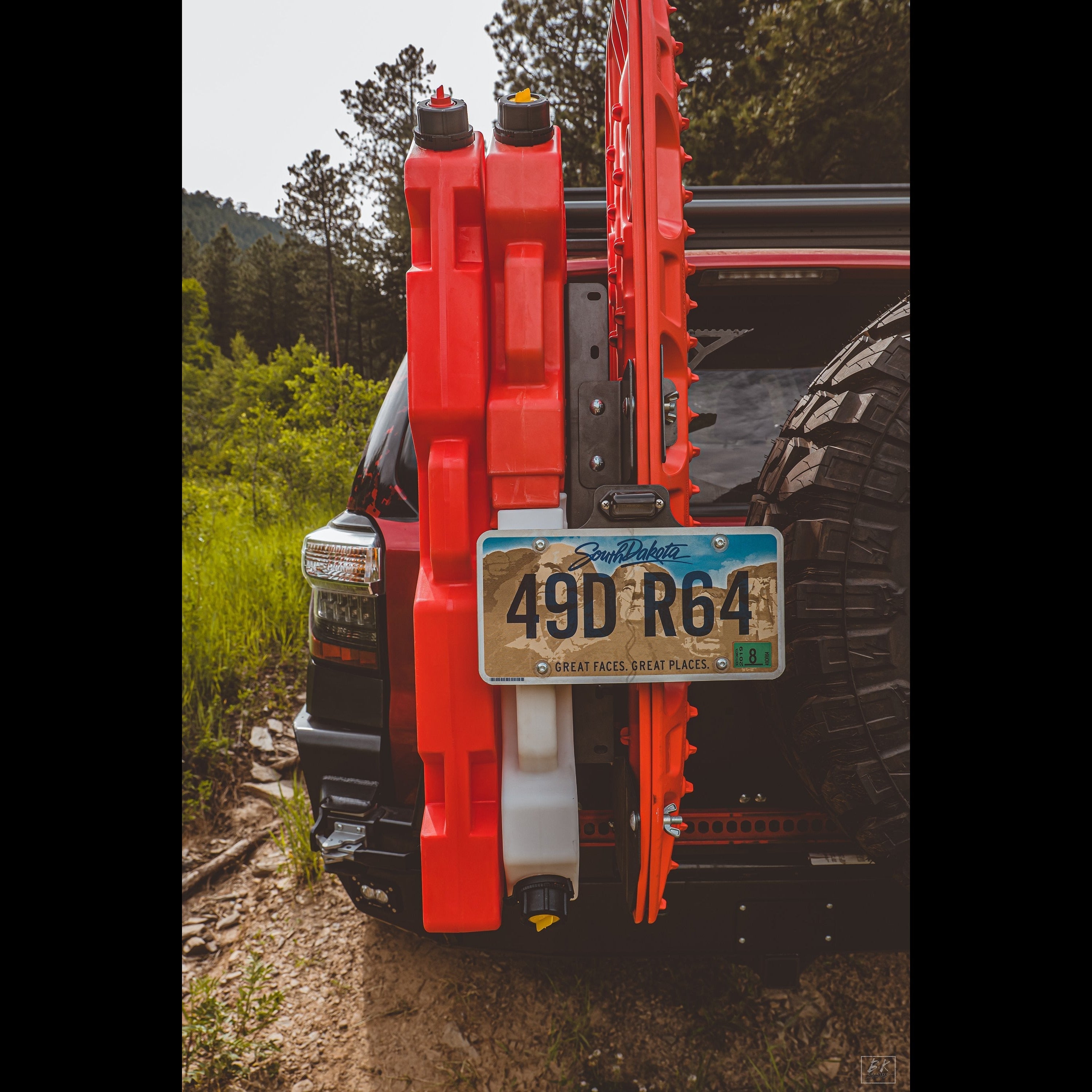 Toyota 4Runner Rotopax / Maxtrax Mount (Rear Bumper)