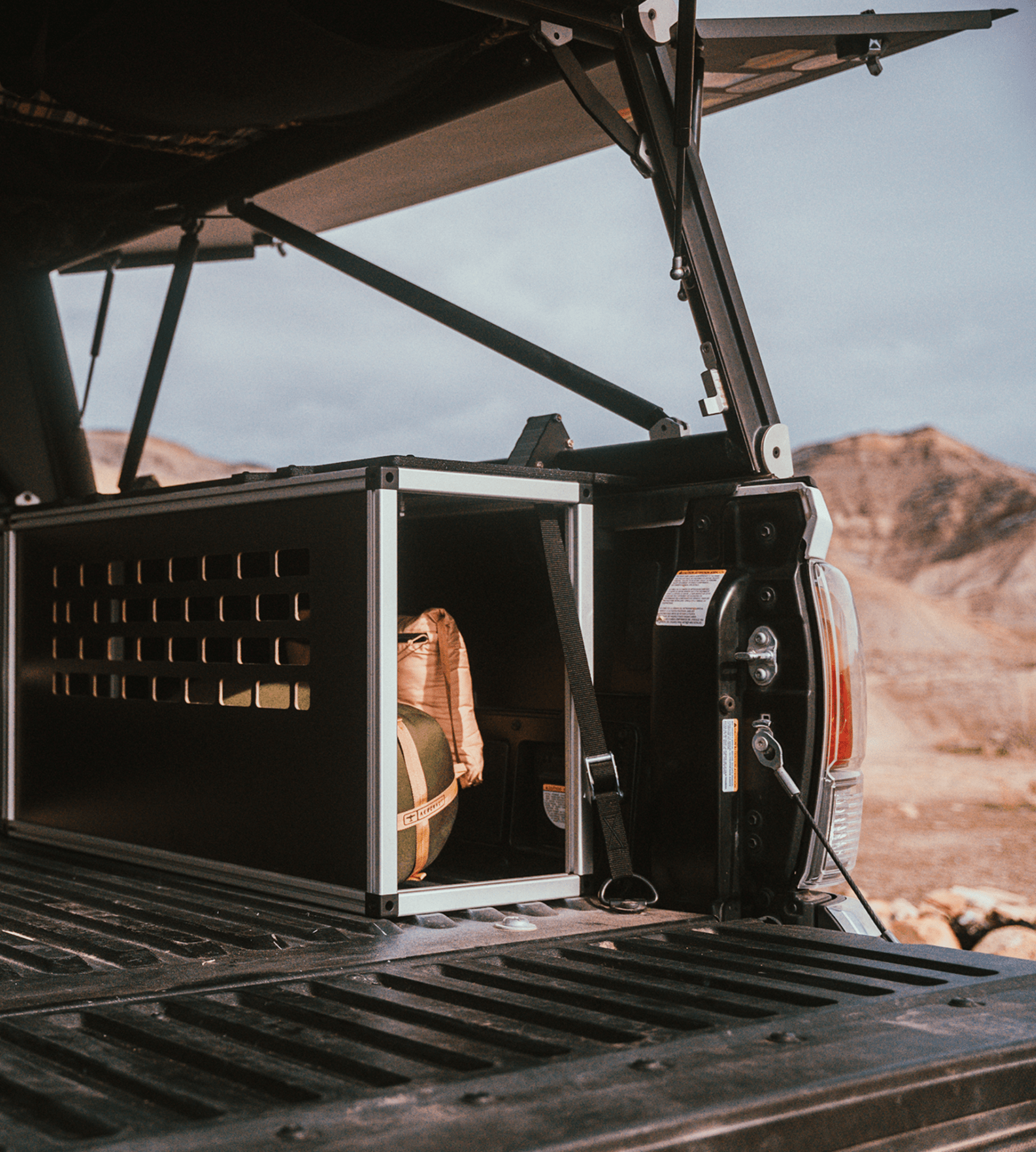 Toyota Tacoma - 2016-2023 - 3rd Gen - 5’ Bed - Explore Series - UltraLite - GFC