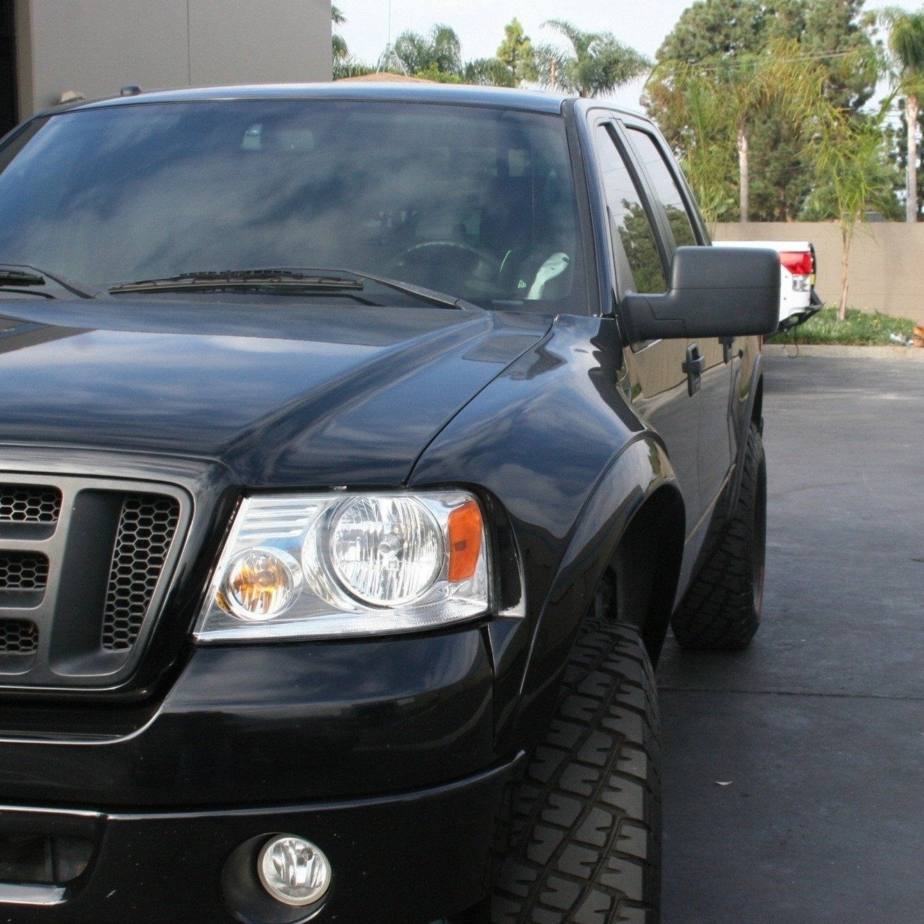 2004,2005,2006,2007,2008 Ford F-150 Fiberglass to Raptor Fenders