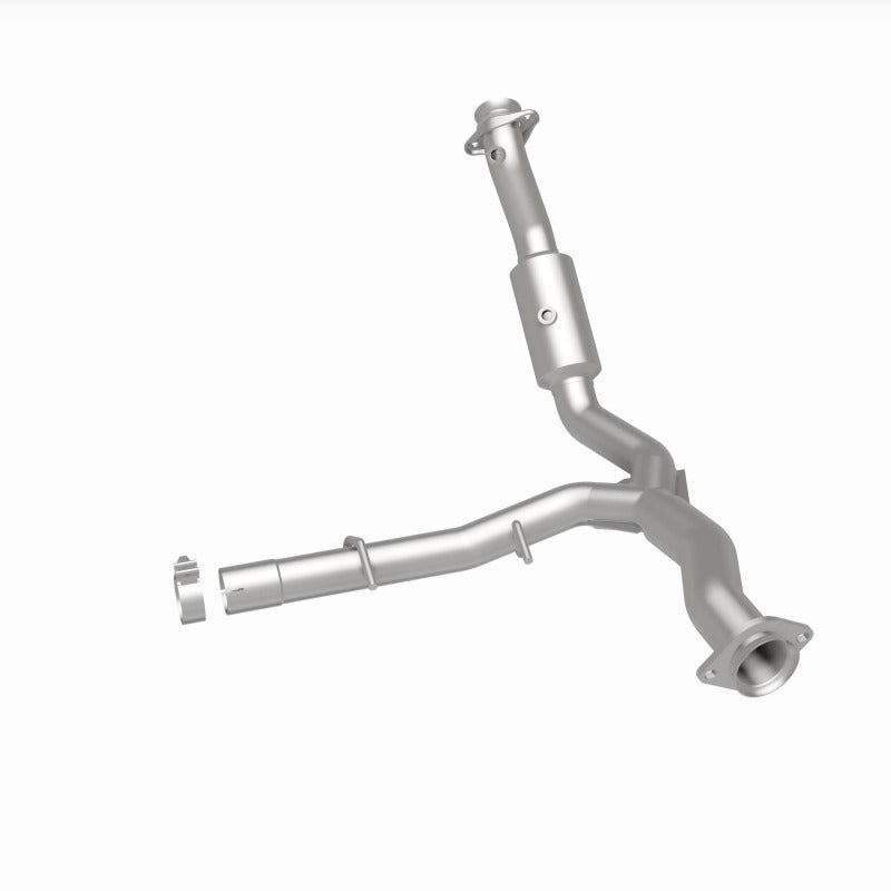MagnaFlow Direct Fit Catalytic Converter 15-17 Ford Expedition V6 3.5 OEM Underbody