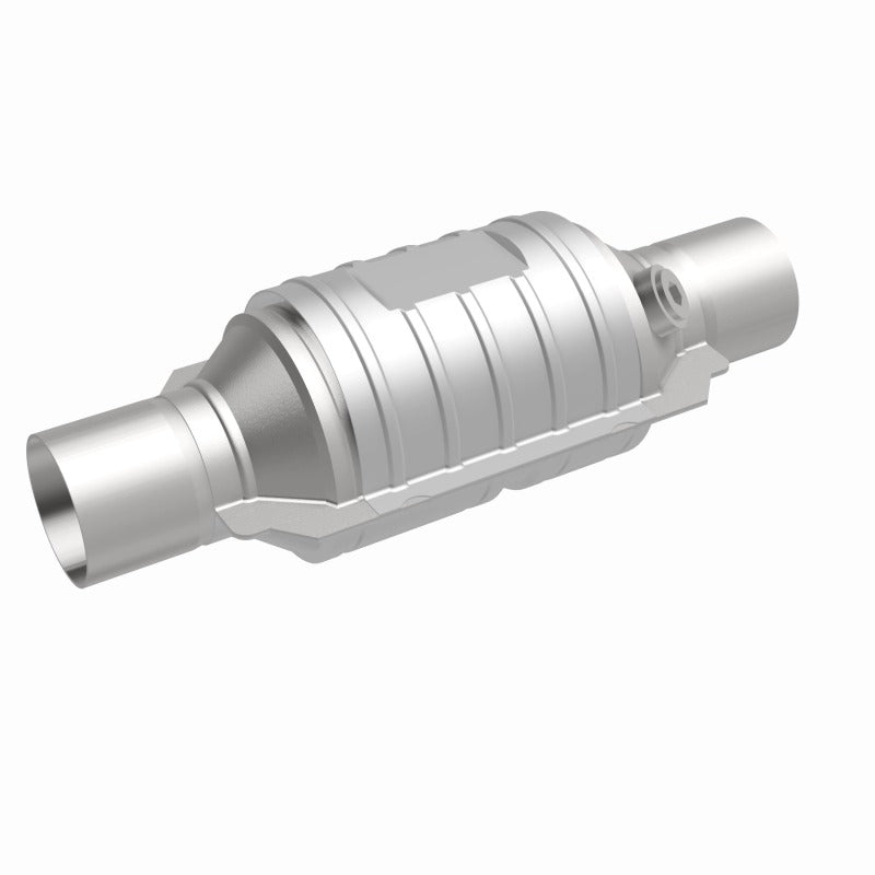 MagnaFlow Univ Cat Conv 2.5in Inlet/Outlet Ctr/Ctr Round 9in Body L x 5.125in W x 13in Overall L