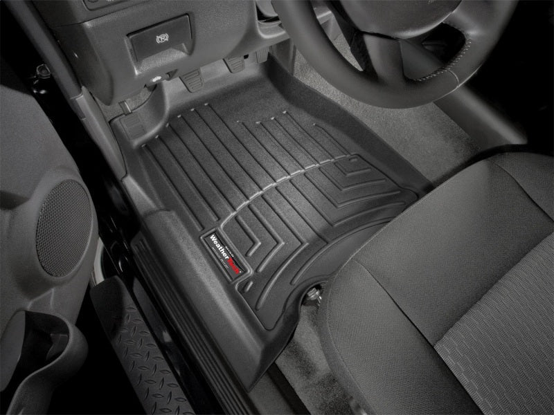 WeatherTech 04+ GMC Canyon Ext Cab Front FloorLiner - Black