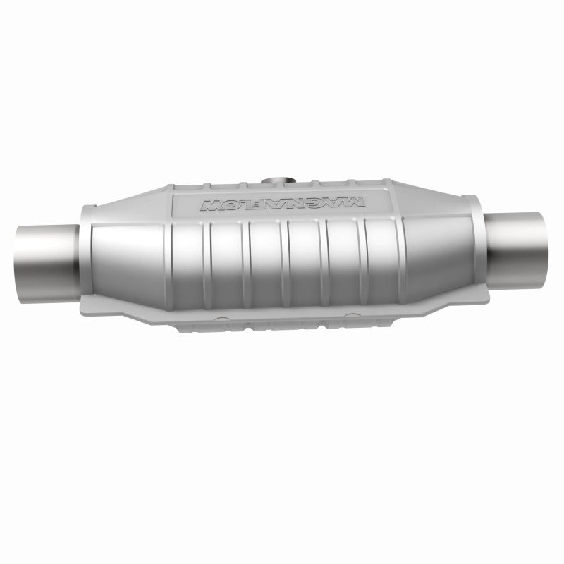 MagnaFlow Universal Catalytic Converter 2.5 OBDII Rear Mid-Bed 02