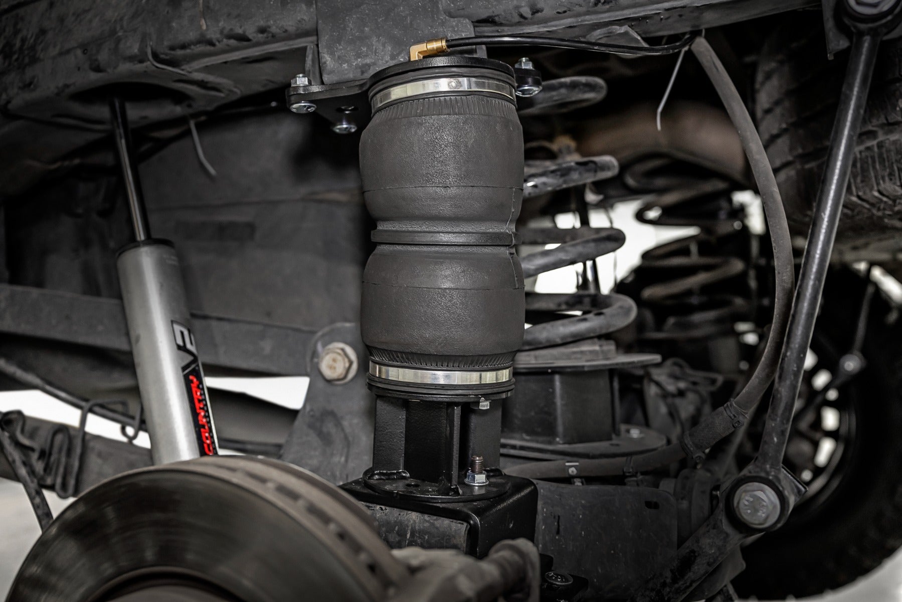 Air Spring Kit Ram 2500 4WD (2014-2025) Rough Country