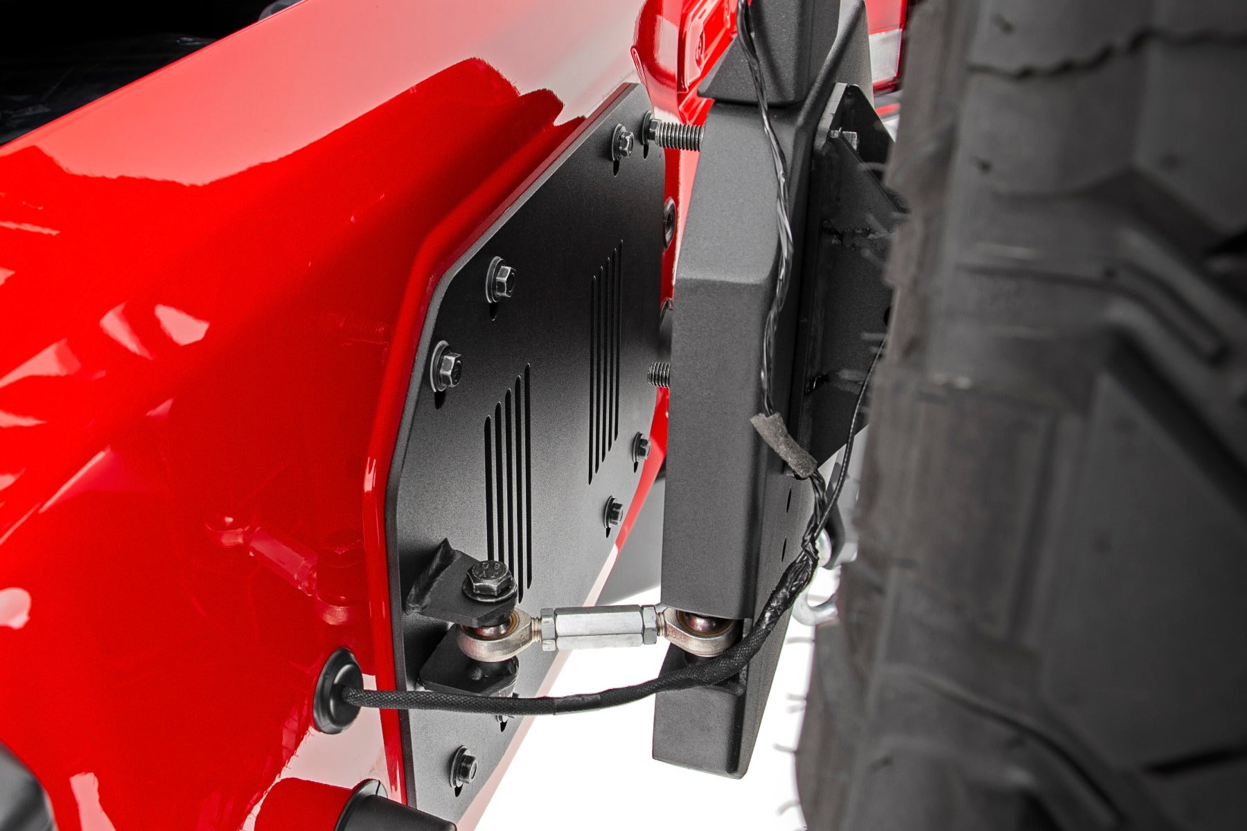 Rear Bumper Trail Tire Carrier Jeep Wrangler JL (18-26)/Wrangler Unlimited (18-26) Rough Country