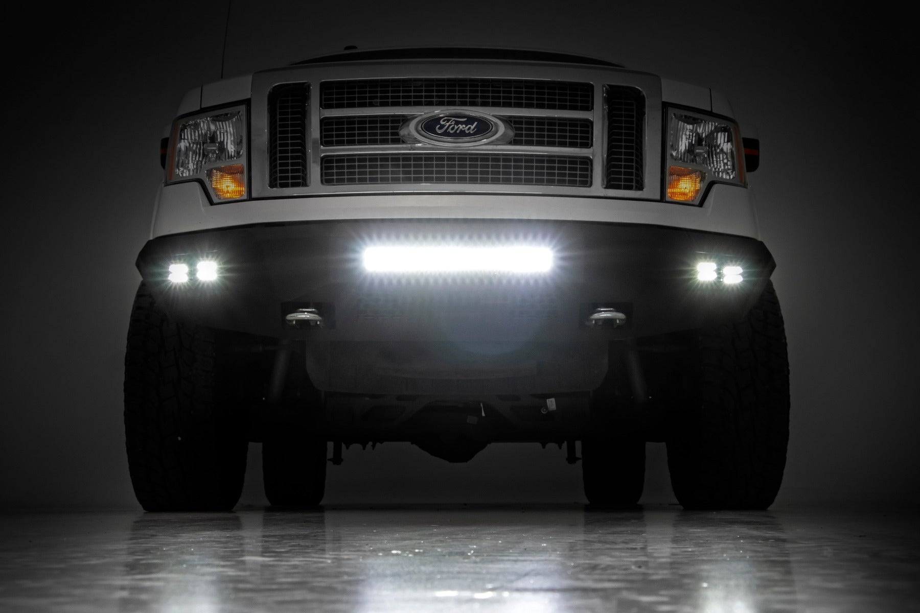 Ford Heavy-Duty Front LED Bumper For 09-14 F-150 Rough Country