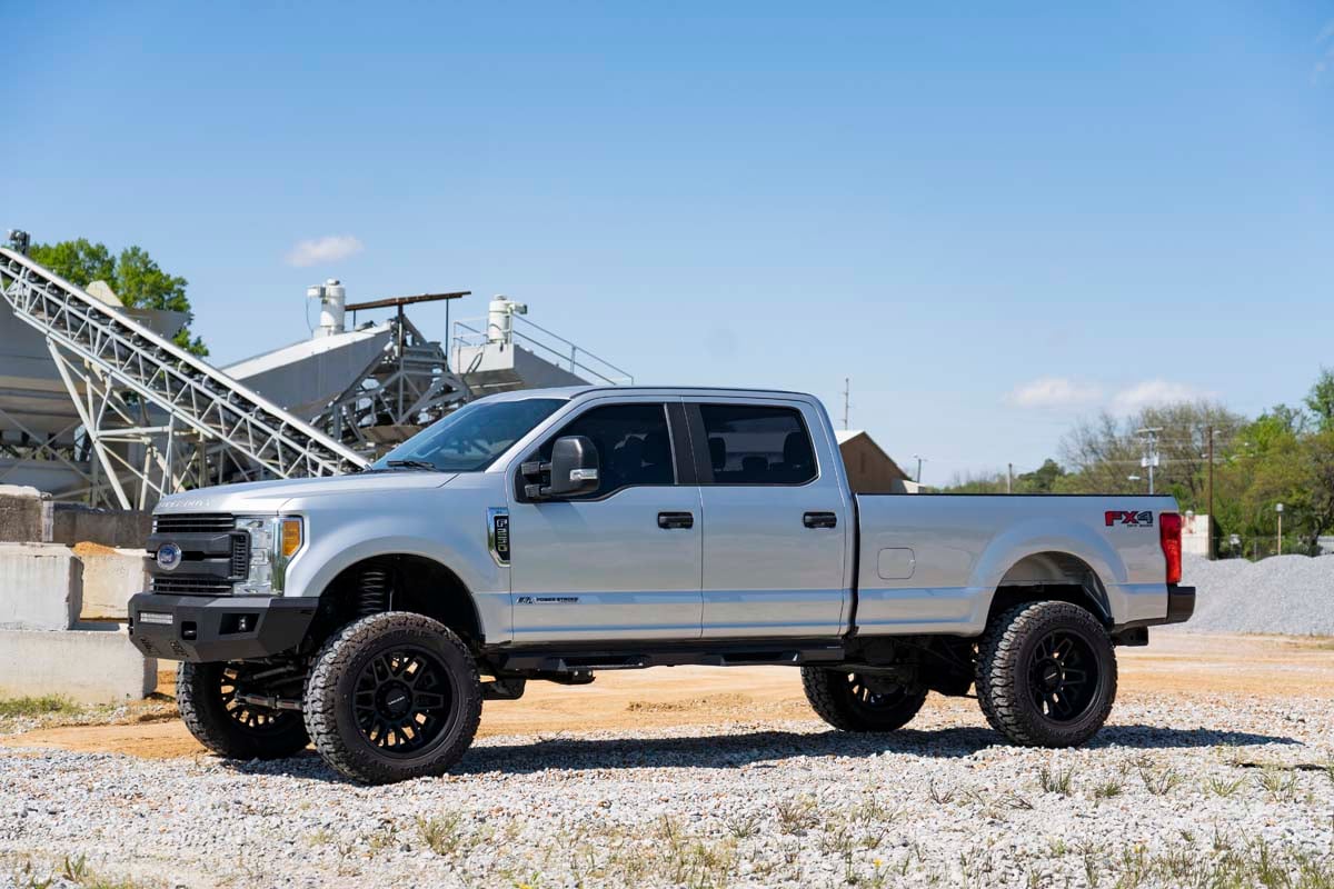 Front Bumper Ford F-250/F-350 Super Duty 2WD/4WD (2017-2022) Rough Country