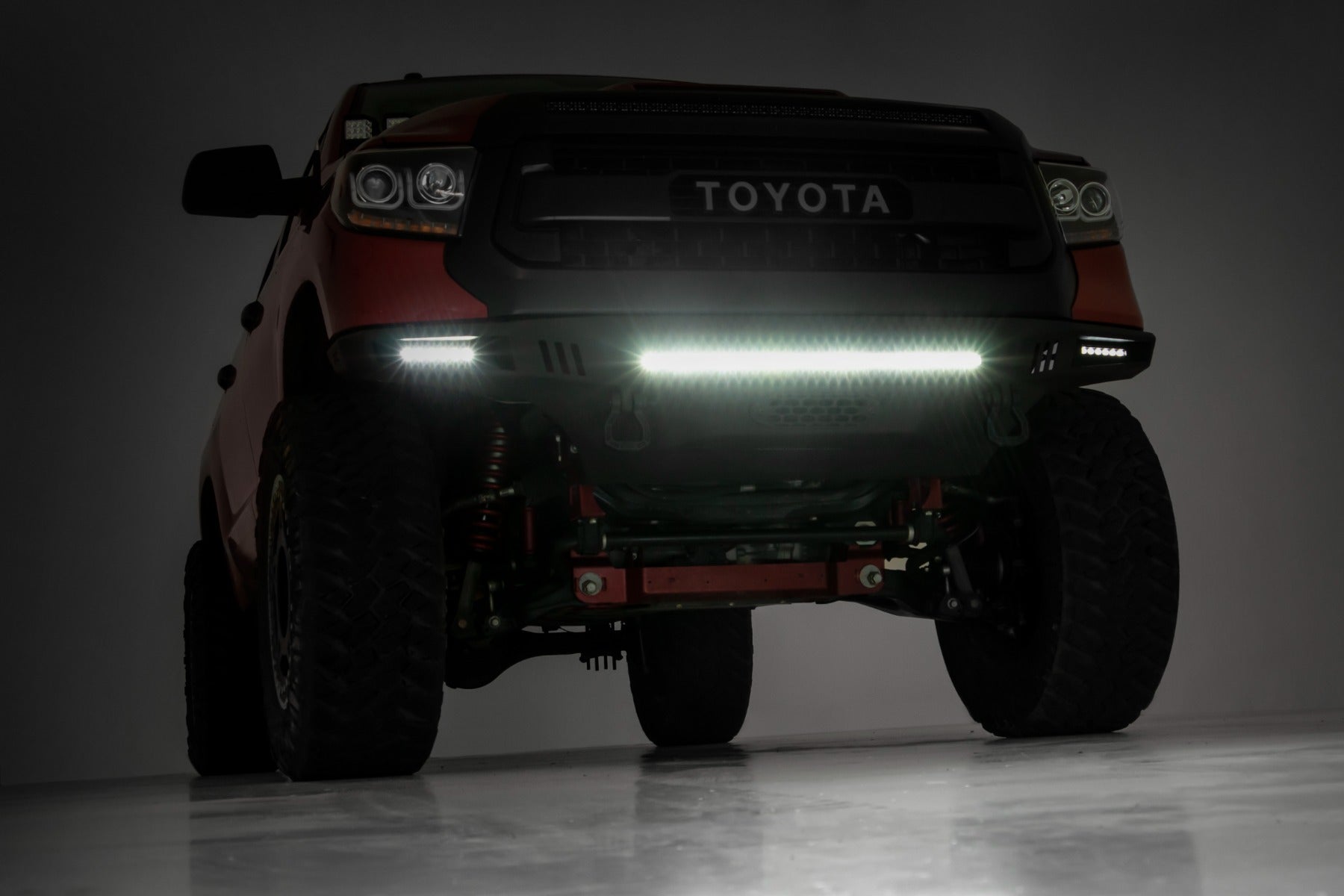 Front Prerunner Bumper LED Toyota Tundra 2WD/4WD (2014-2021) Rough Country