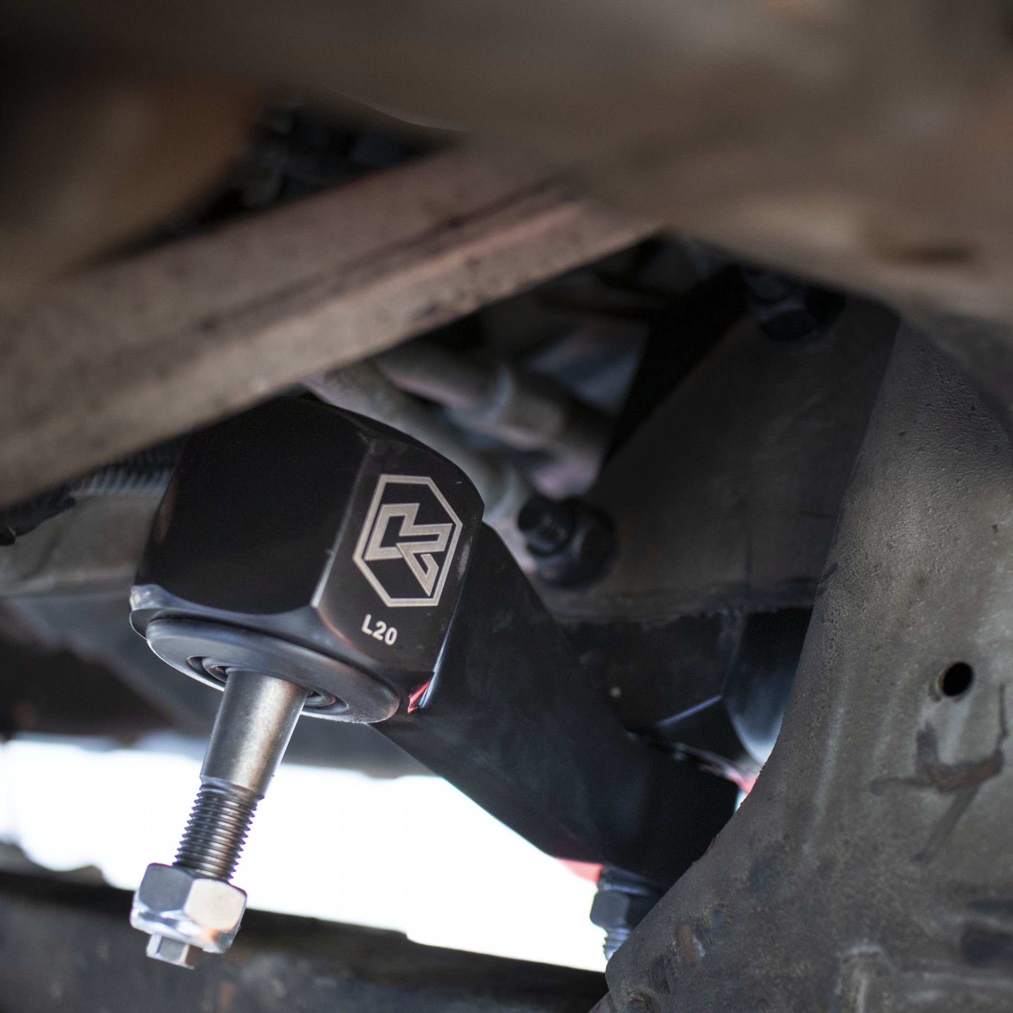 Kryptonite Idler Arm for 2001–2010 Chevy/GMC HD Trucks & Hummer H2