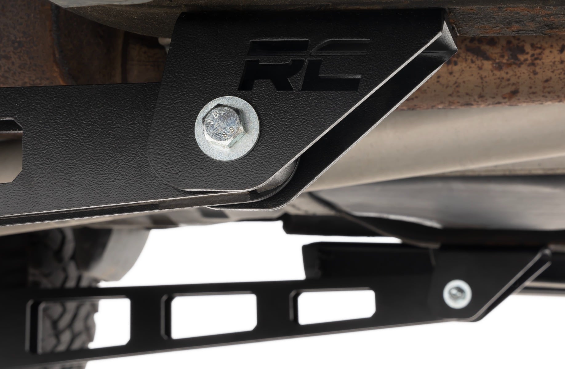 Traction Bar Kit Chevy/GMC Sierra 1500 (19-26)/Silverado 1500 (19-26) Rough Country