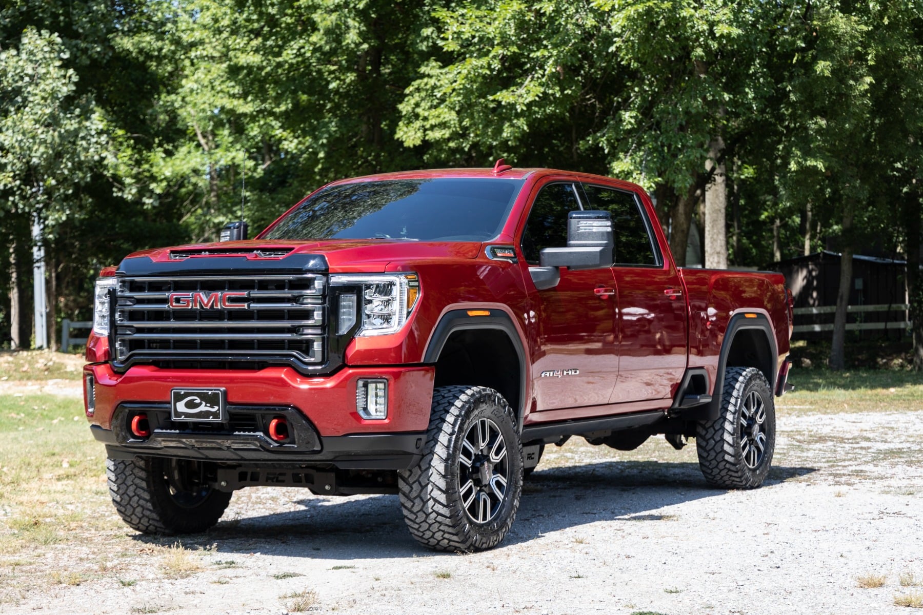 7 Inch Lift Kit Torsion Drop w/ Overloads Silverado/Sierra 2500HD/3500HD (20-26) Rough Country