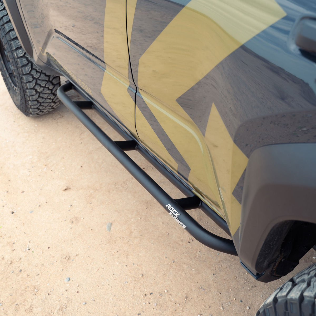 2025+ Toyota 4Runner Rock Runner Sliders