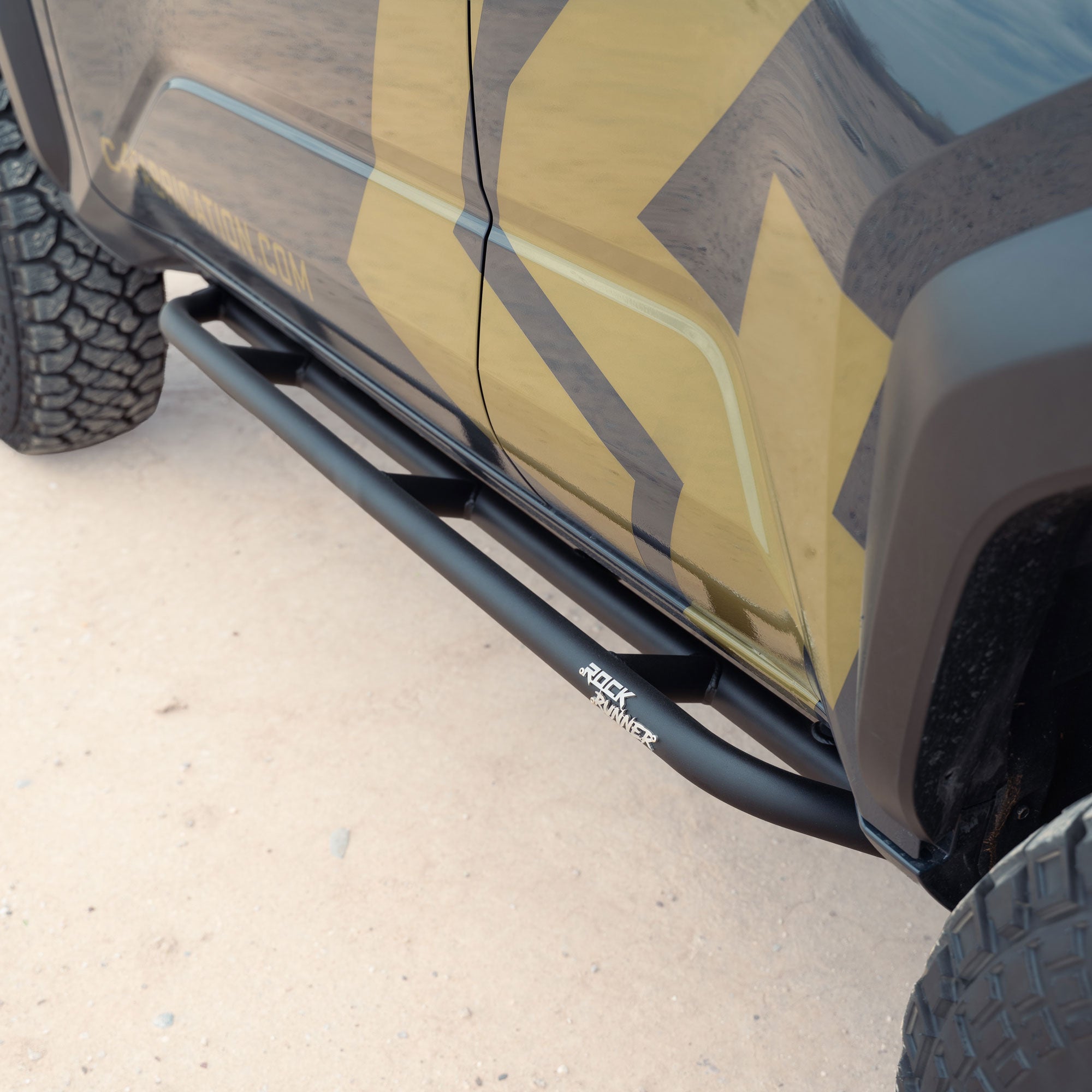 2025+ Toyota 4Runner Rock Runner Sliders