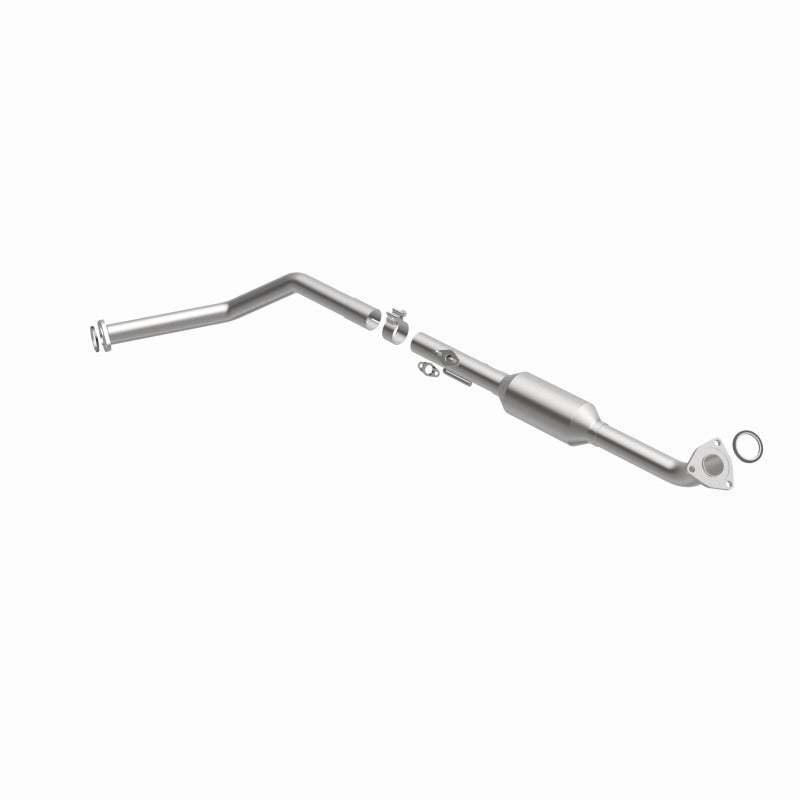 MagnaFlow Direct Fit Catalytic Converter OEM 2001-2004 Toyota Sequoia Underbody