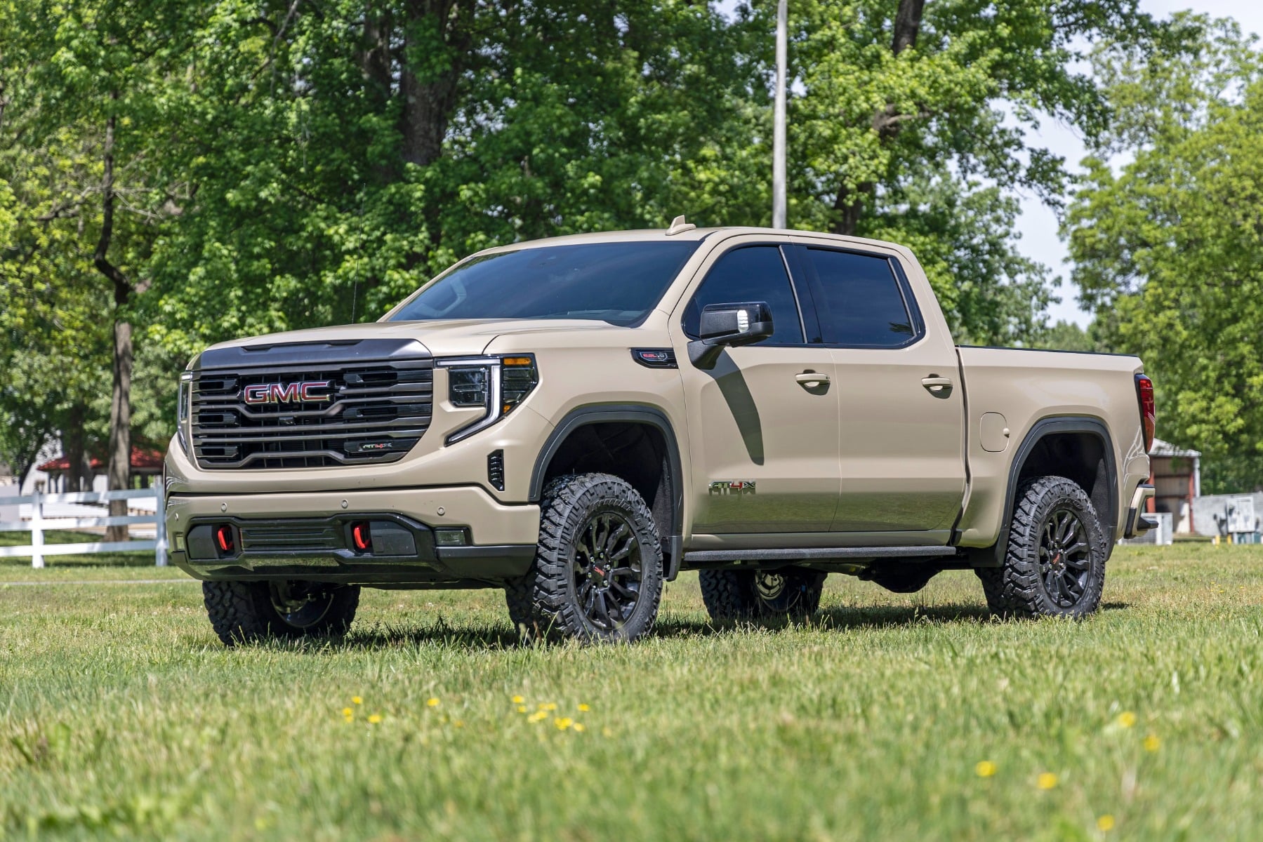 1.5 Inch Leveling Kit AT4X/ZR2 Silverado/Sierra 1500 (22-26) Rough Country