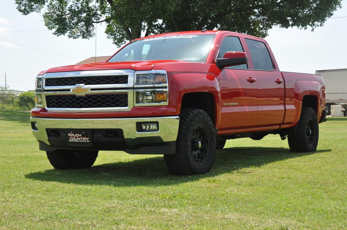 2.5 Inch Leveling Kit Stamped Steel Chevy/GMC Sierra 1500 (16-18)/Silverado 1500 (07-18) Rough Country