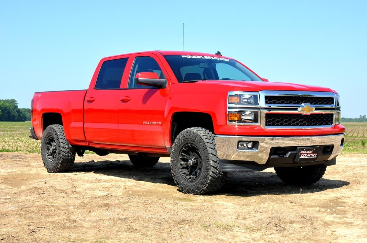 2 Inch Leveling Kit Aluminum Red Silverado/Sierra 1500 Truck (07-18) SUV (07-20) Rough Country