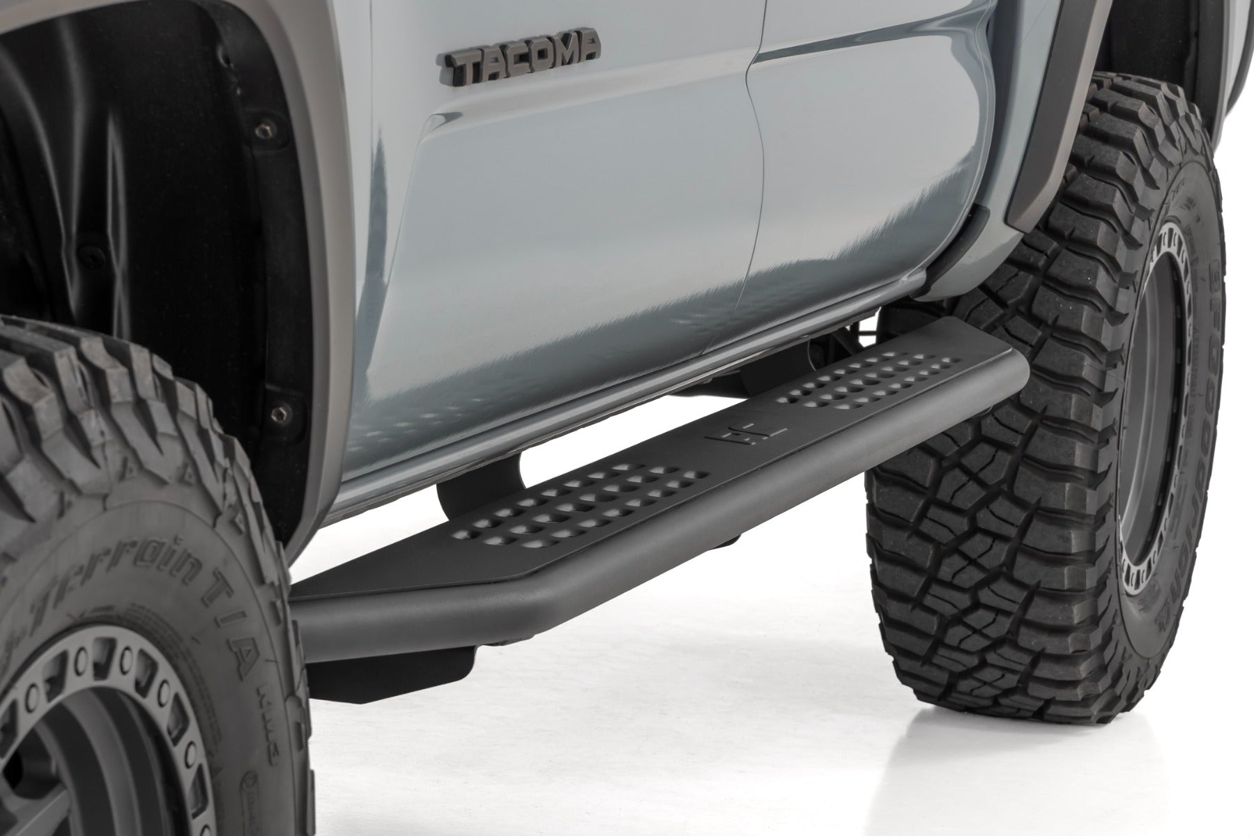 OV2 Running Boards Side Step Bars Crew Cab Toyota Tacoma 2WD/4WD (16-23) Rough Country