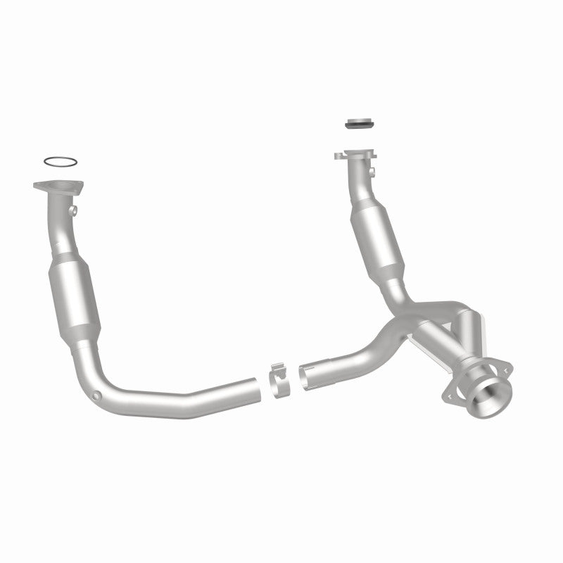MagnaFlow Direct Fit Catalytic Converter 2007-2008 Cadillac Escalade 6.2L