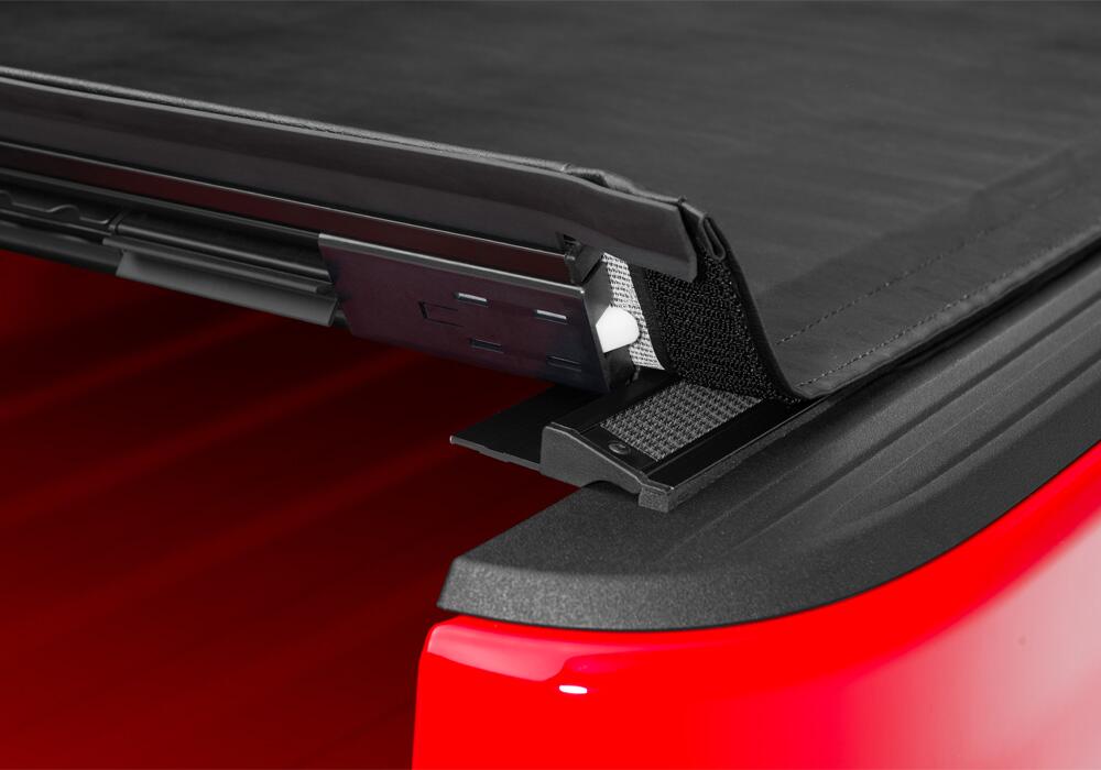 Sentry Tonneau Cover 2020-2025 Jeep Gladiator with or without Trail Rail System Truxedo
