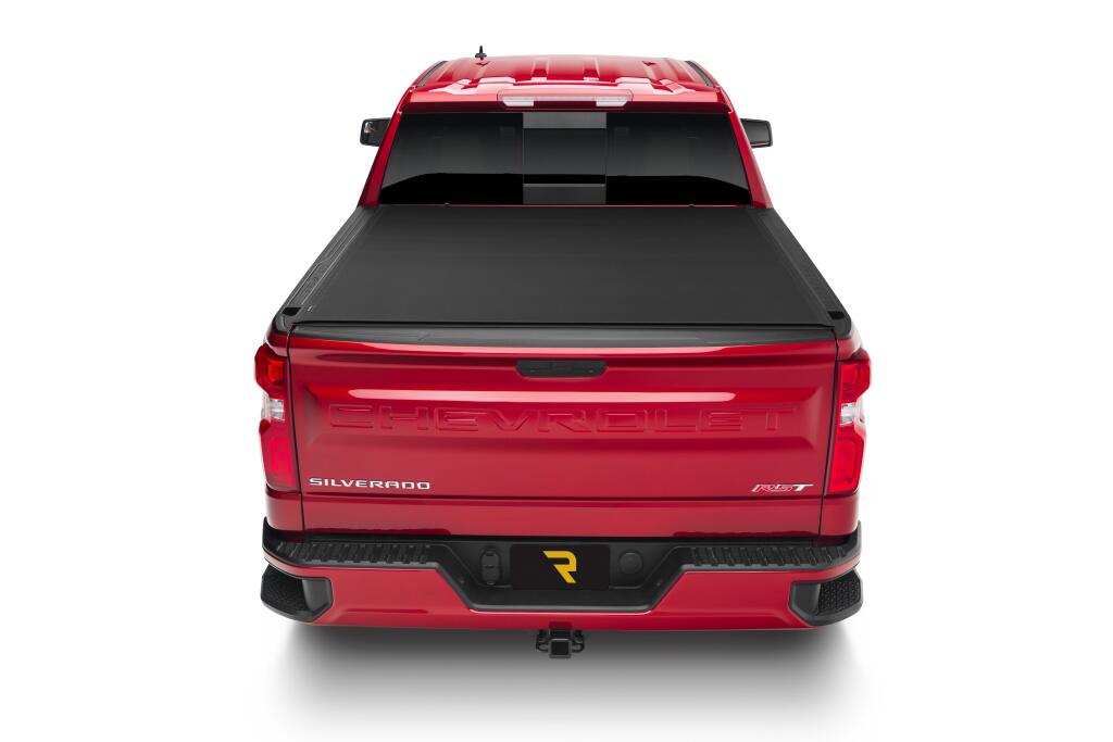 Sentry CT Tonneau Cover Black 2019 (New Body Style)-2026 Silverado/Sierra (without CarbonPro Bed) 5 Foot 9 Inch Bed Truxedo