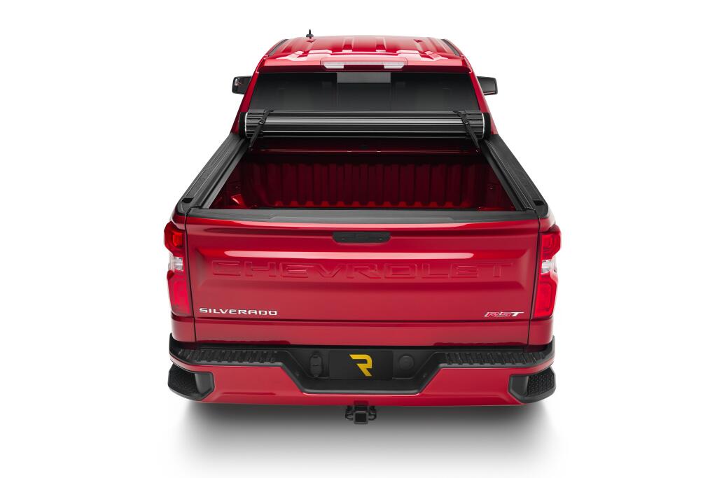 Sentry Tonneau Cover Black 2020-2026 GMC Sierra (with CarbonPro Bed) 5 Foot 9 Inch Bed Truxedo