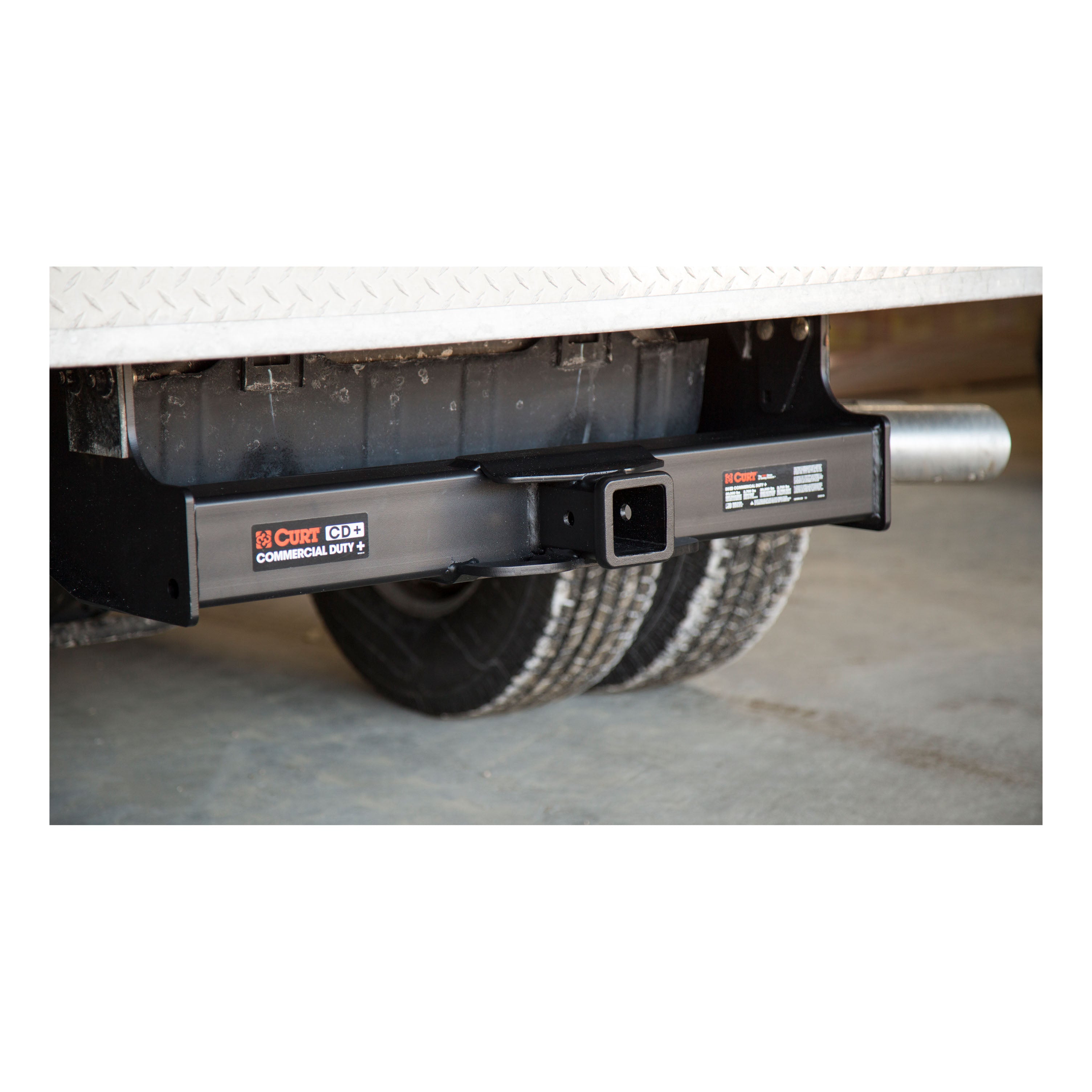 CURT Commercial Duty Class 5 Trailer Hitch, 2-1/2-Inch Receiver, Compatible with Select Ford F-350, F-450, F-550 Super Duty, F-650 Model 15845