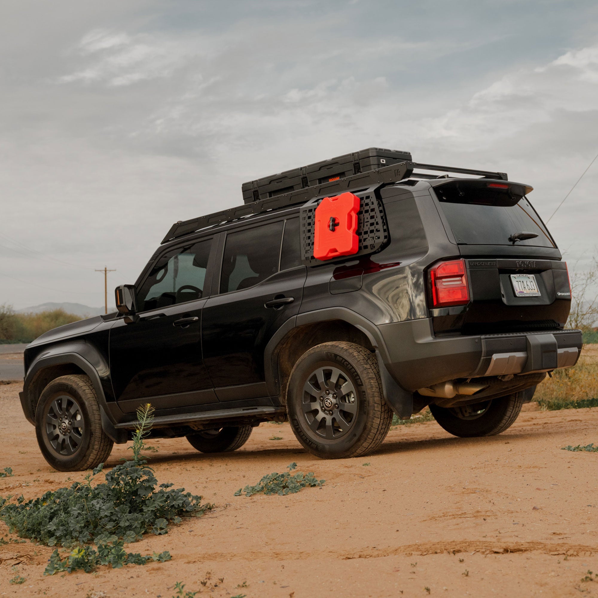 2024+ Toyota Land Cruiser Roof Rack with Optional Light Bar Mount