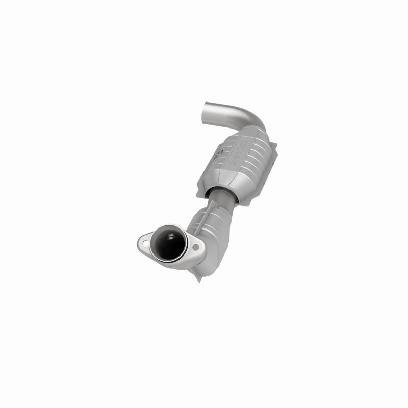 MagnaFlow Direct Fit Catalytic Converter 00-01 Ford F-150 4.6L 2wd