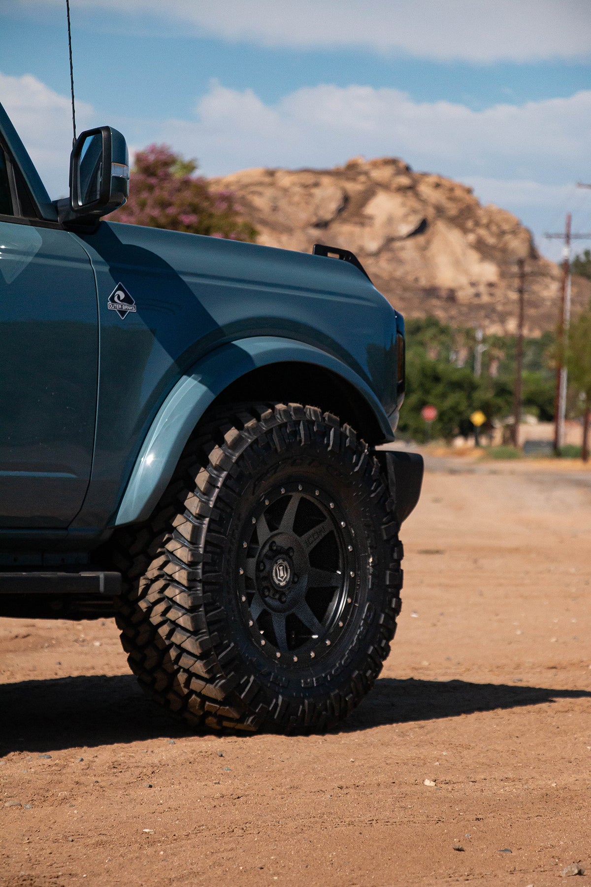 Rebound 17 X 8.5 / 6 X 5.5 / 25MM / 5.75 Inch Back Space Satin Black, ICON Alloys