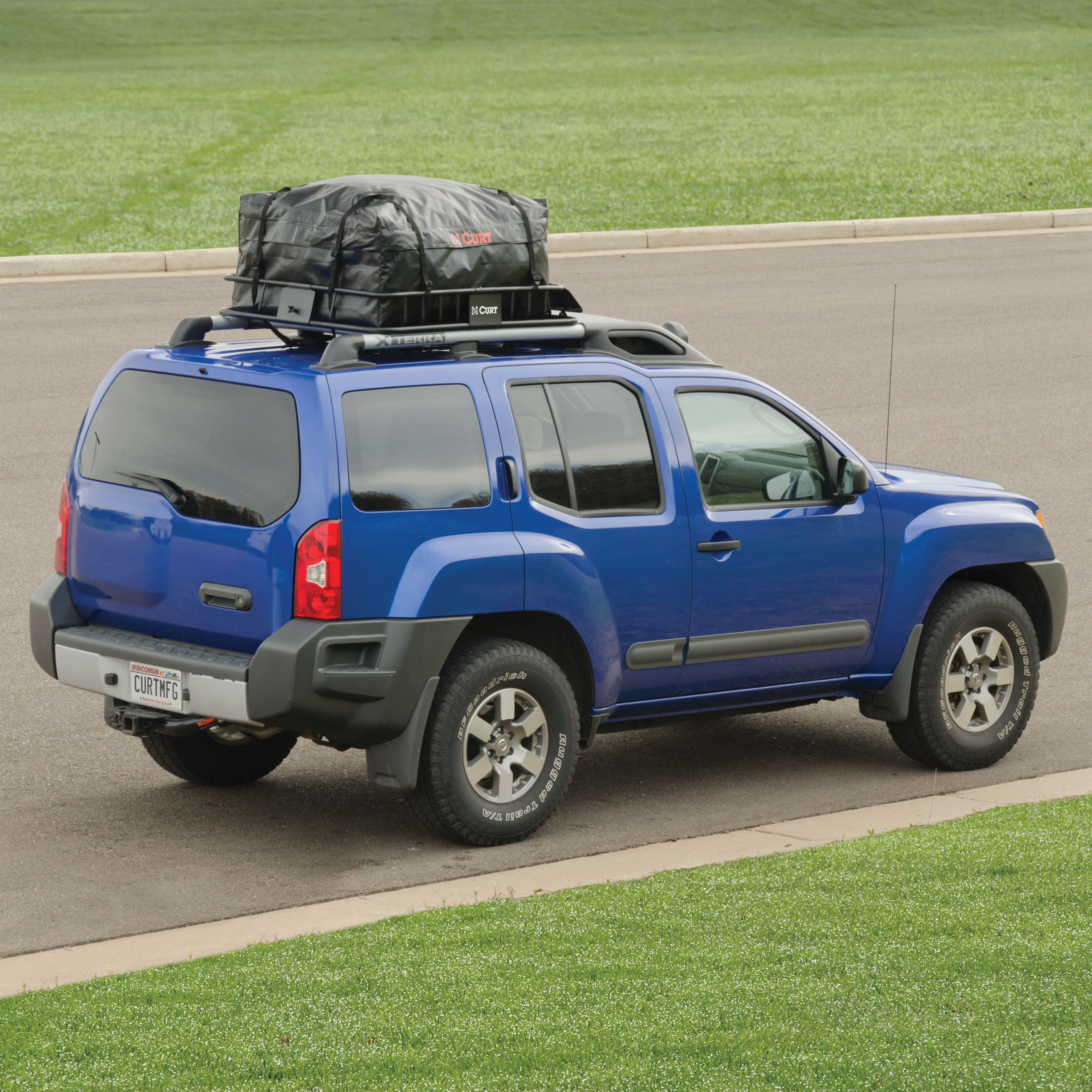 CURT 38 x 34 x 18-Inch Weather-Resistant Black Vinyl Cargo Bag for Roof Basket Model 18220