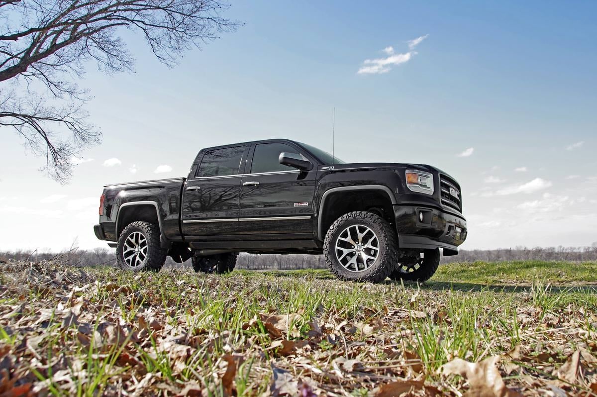 5 Inch Lift Kit Magneride Cast Steel GMC Sierra 1500 Denali 4WD (14-18) Rough Country