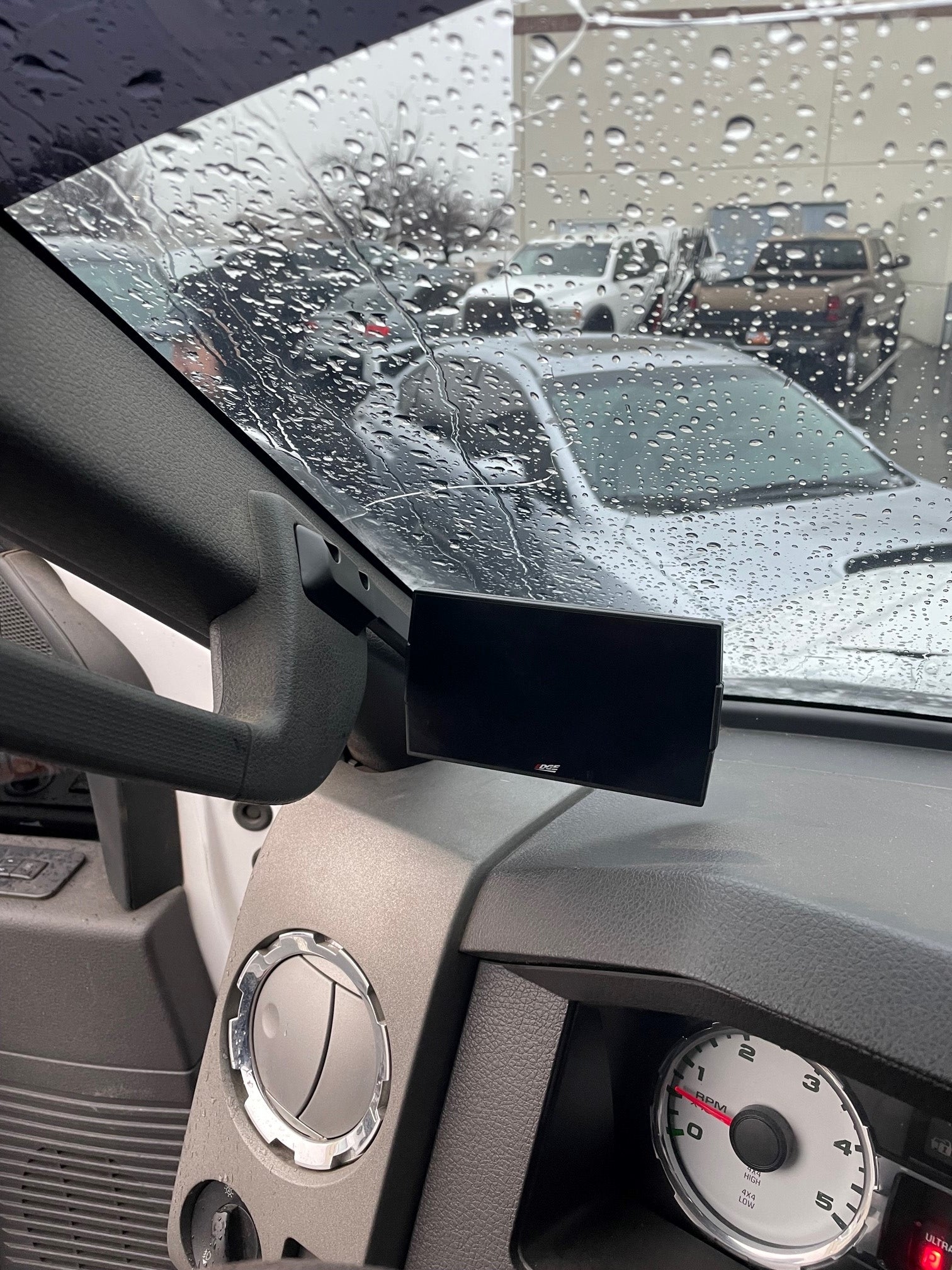 A-Pillar Display Mount 2008-2010 Ford F-250/F-350 Super Duty Edge Products