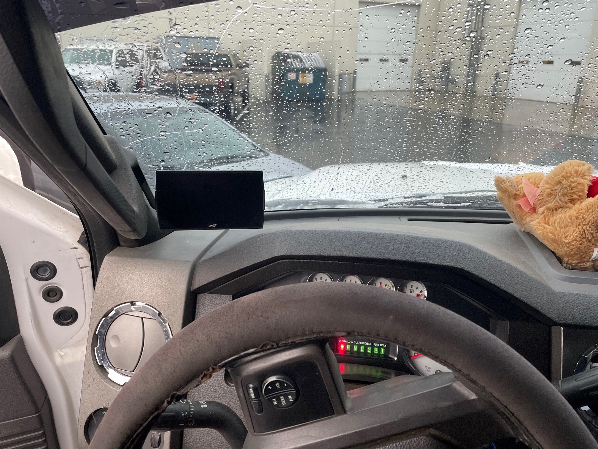 A-Pillar Display Mount 2008-2010 Ford F-250/F-350 Super Duty Edge Products