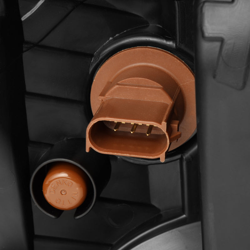Close-up of the AlphaRex LUXX-Series LED projector headlights connector for 20-22 Ford F-250/350/450 SD models.