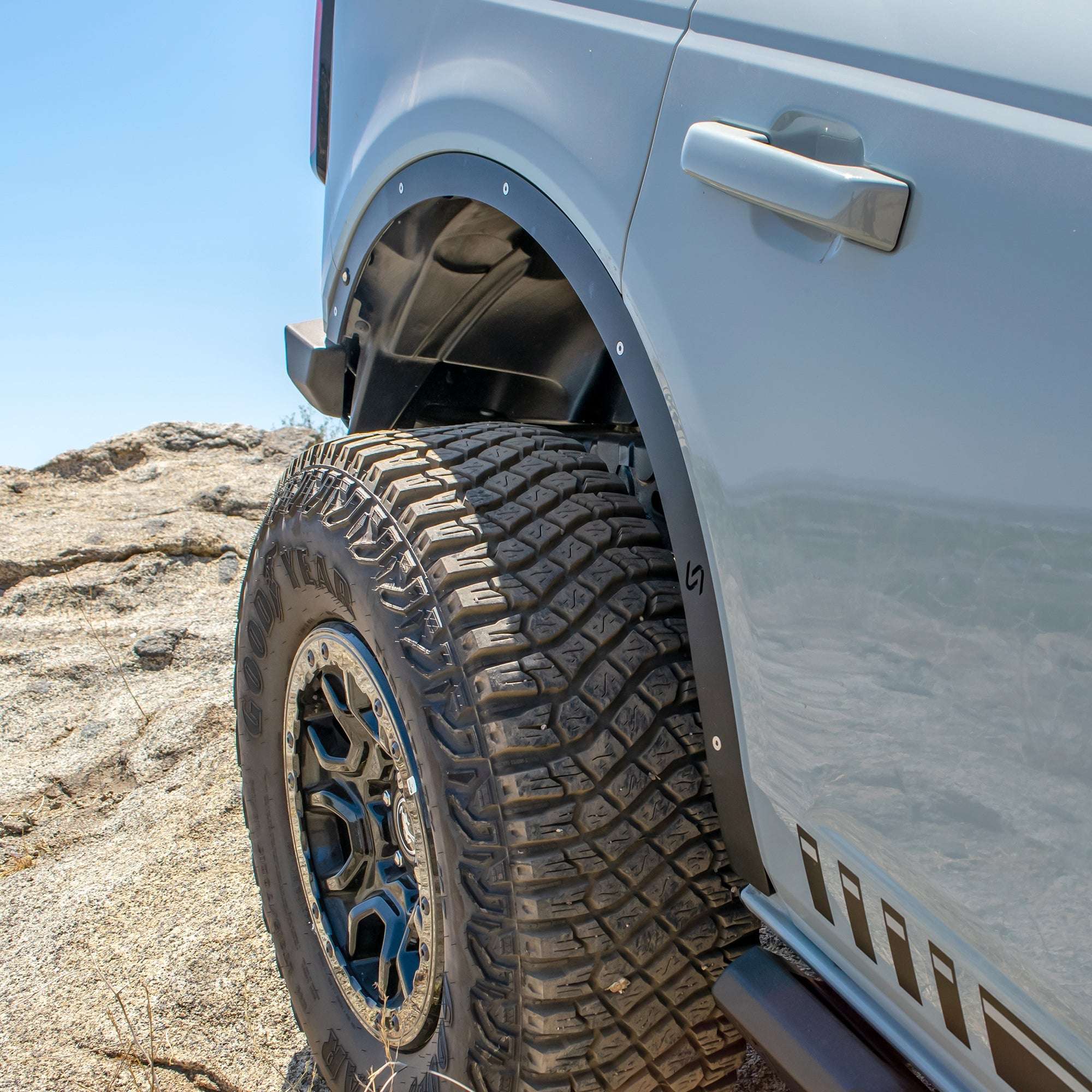 Fender Delete with Lights for Ford Bronco