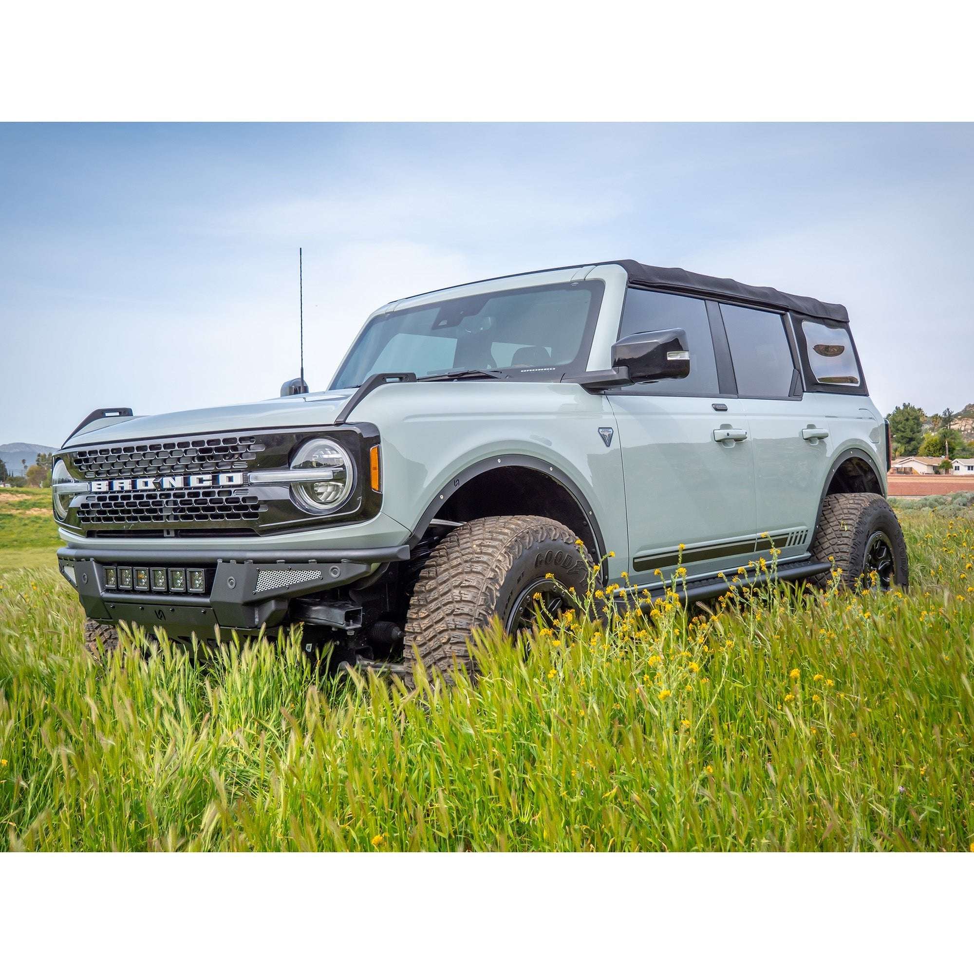 Baja Tubular Front Bumper and Skid Plate for Ford Bronco