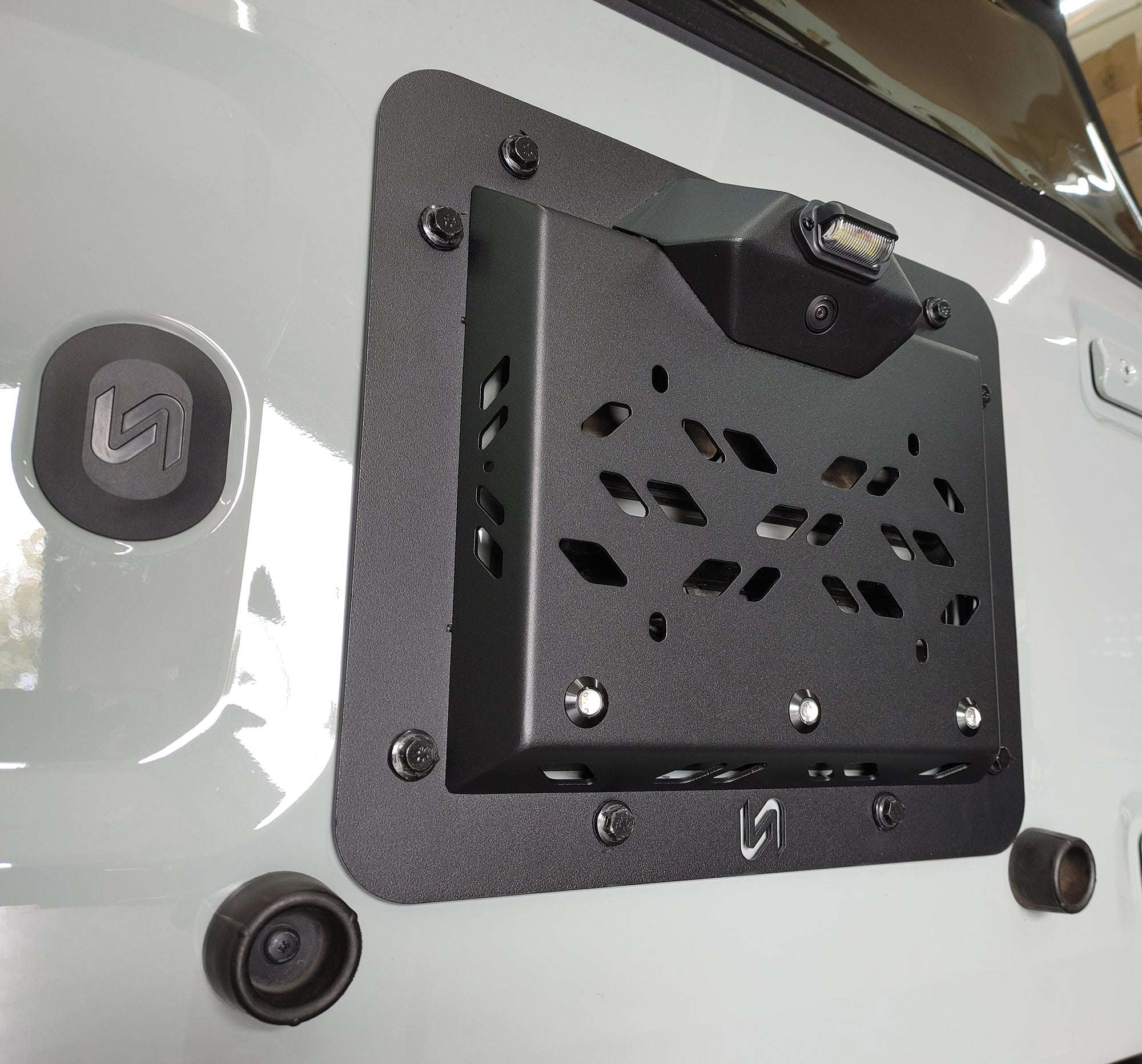 Tire Carrier Delete Kit for Ford Bronco