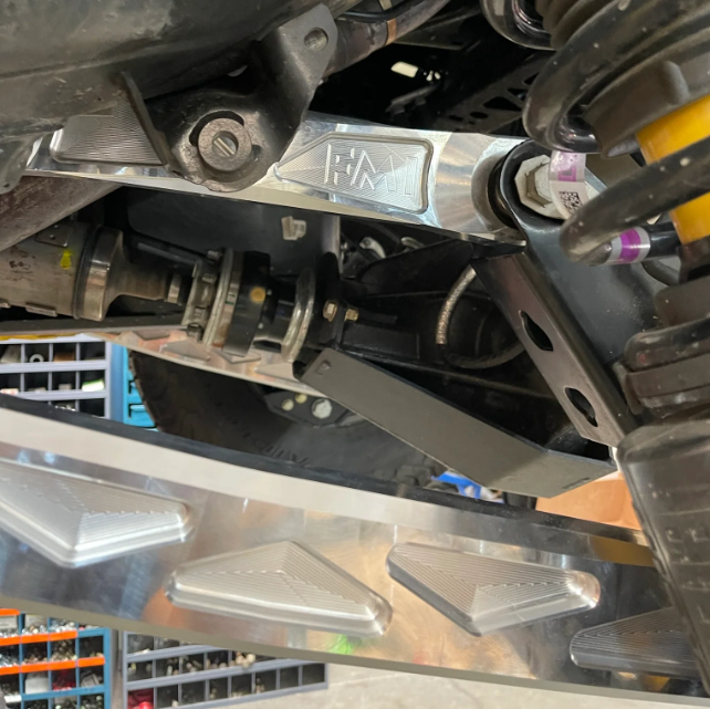 2024 Ranger Raptor rear suspension kit featuring billet aluminum arms and ultra-flex joints for enhanced performance.