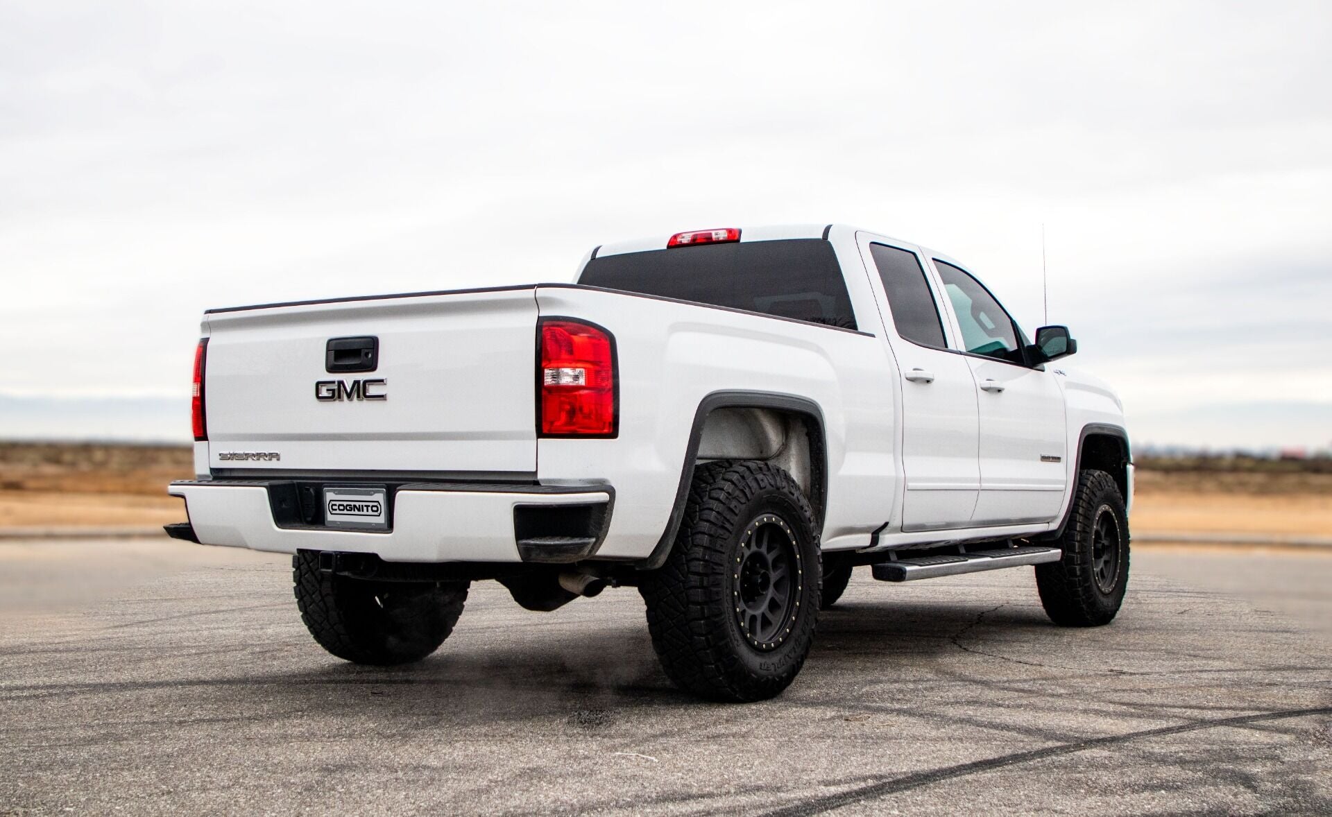 3-Inch Performance Leveling Kit With Fox 2.0 Ifp Shocks For 2014-2018 Silverado/ Sierra 1500 2WD/4WD With OEM Stamped Steel/ Cast Aluminum Control Arms Cognito