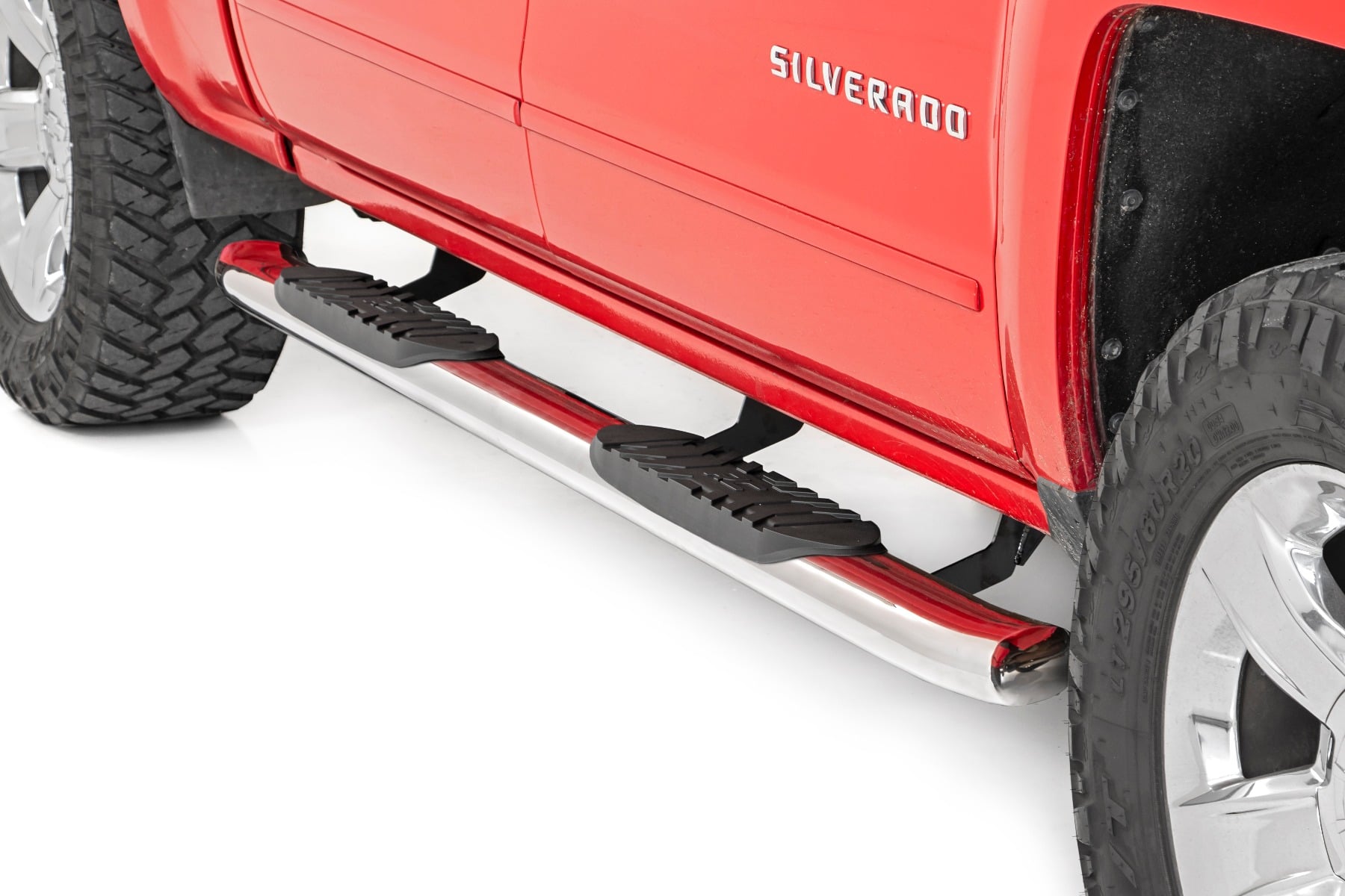 Oval Nerf Steps Stainless Crew Cab DEF Tank Silverado/Sierra 1500/2500HD/3500HD (07-19 & Classic) Rough Country