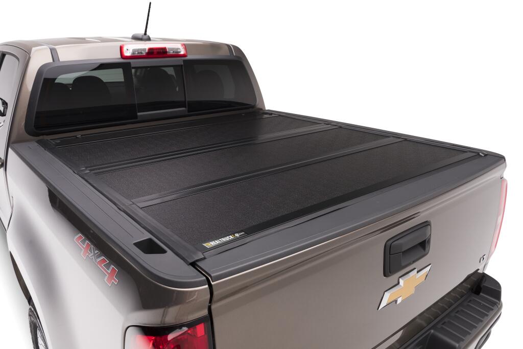 BAKFlip G2 Hard Folding Truck Bed Cover 2015-2022 Colorado/Canyon BAK