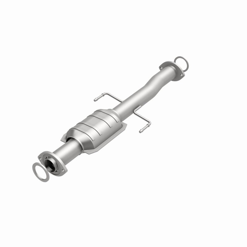 MagnaFlow Direct Fit Catalytic Converter 02-04 Toyota Tacoma 2.7L Rear